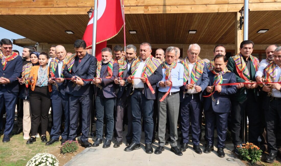 Adana'nın Kozan ilçesinde olimpiyat şampiyonu İsmet Atlı anısına bu yıl