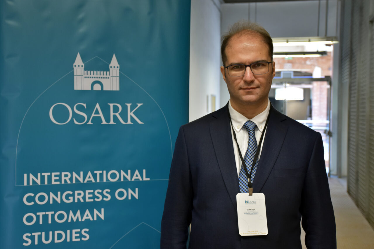  İtalya'nın Venedik kentindeki 4. Uluslararası Osmanlı Araştırmaları Kongresi'ne (OSARK) katılan