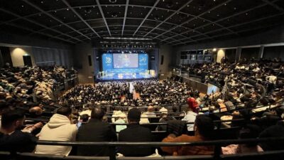 Almanya'nın Bielefeld kentinde 37. Avrupa Kur'an-ı Kerim Tilavet Yarışması düzenlendi.