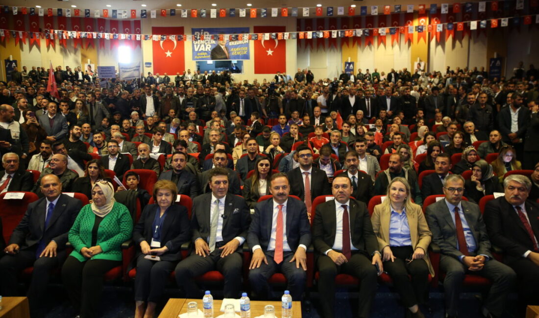 Anahtar Parti Genel Başkanı Yavuz Ağıralioğlu, Erzurum'da parti binasının açılışını