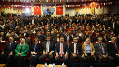 Anahtar Parti Genel Başkanı Yavuz Ağıralioğlu, Erzurum'da parti binasının açılışını