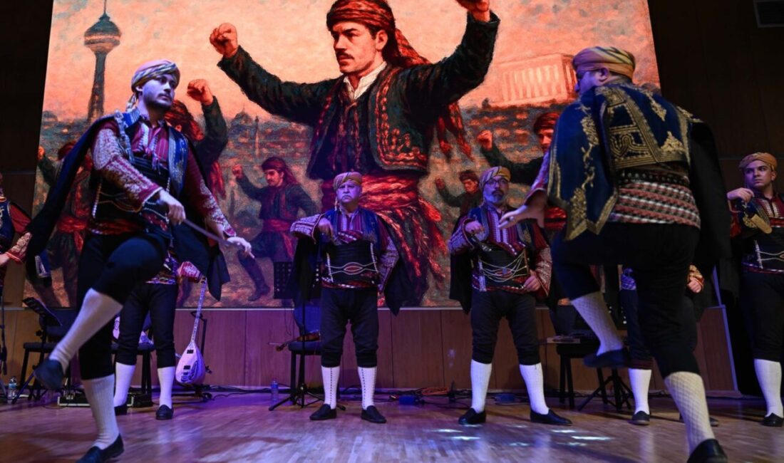  Ankara Büyükşehir Belediyesince (ABB), Ankara'nın başkent oluşunun 102. yılı dolayısıyla