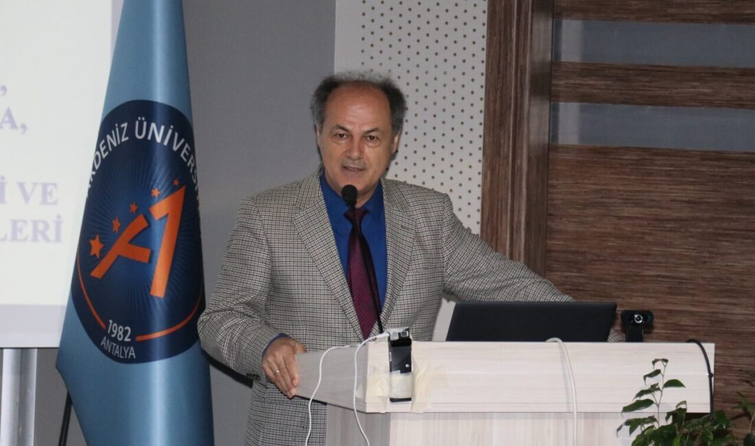  Antalya'da bu yıl 5'incisi düzenlenen "Uluslararası Tarım ve Gıda Etiği