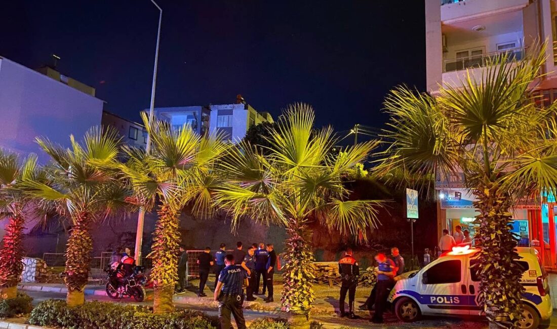 Antalya'nın Serik ilçesinde inşaat kazı çalışmaları sırasında meydana gelen göçükte