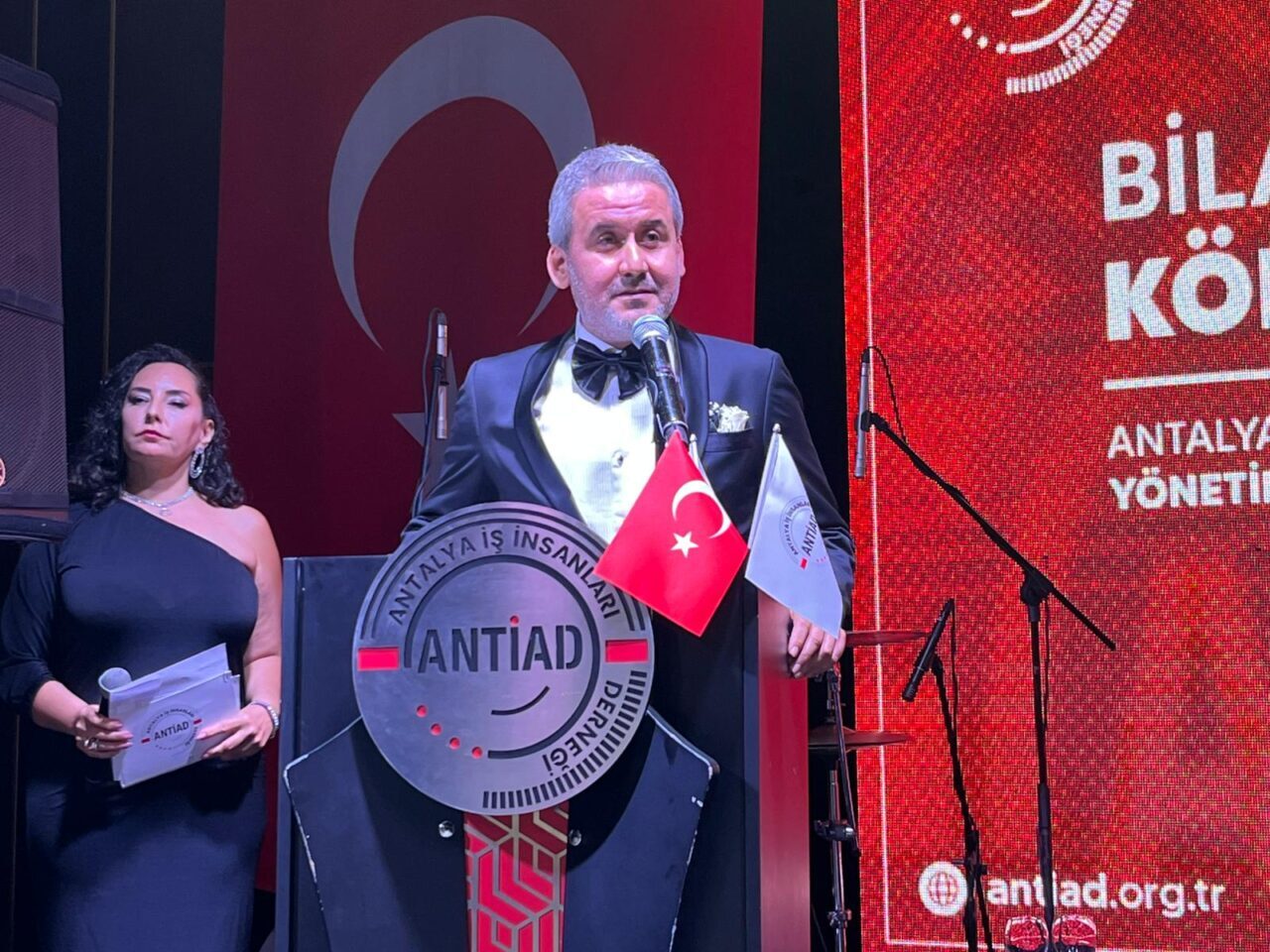 Antalya İş İnsanları Derneği (ANTİAD) üyeleri, 29 Ekim Cumhuriyet Bayramı