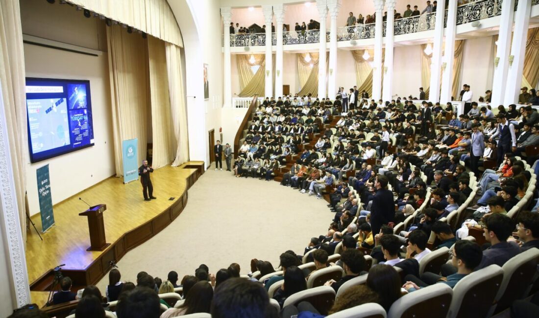 Türkiye'nin ilk astronotu Alper Gezeravcı, Azerbaycan Teknik Üniversitesinde (ATÜ) Türkiye'nin