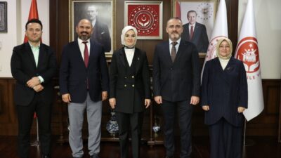 Aile ve Sosyal Hizmetler Bakanı Mahinur Özdemir Göktaş, TUSAŞ İç
