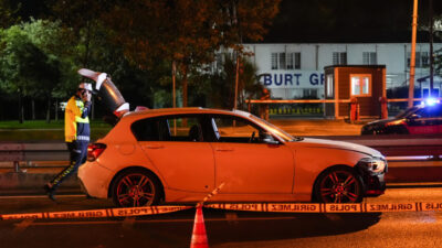 İstanbul Bakırköy'de polisin "dur" ihtarına uymayarak kaçan şüpheli, kovalamaca sonucu