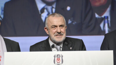 Beşiktaş Kulübünün yeni divan kurulu başkanı Ahmet Ürkmezgil oldu.