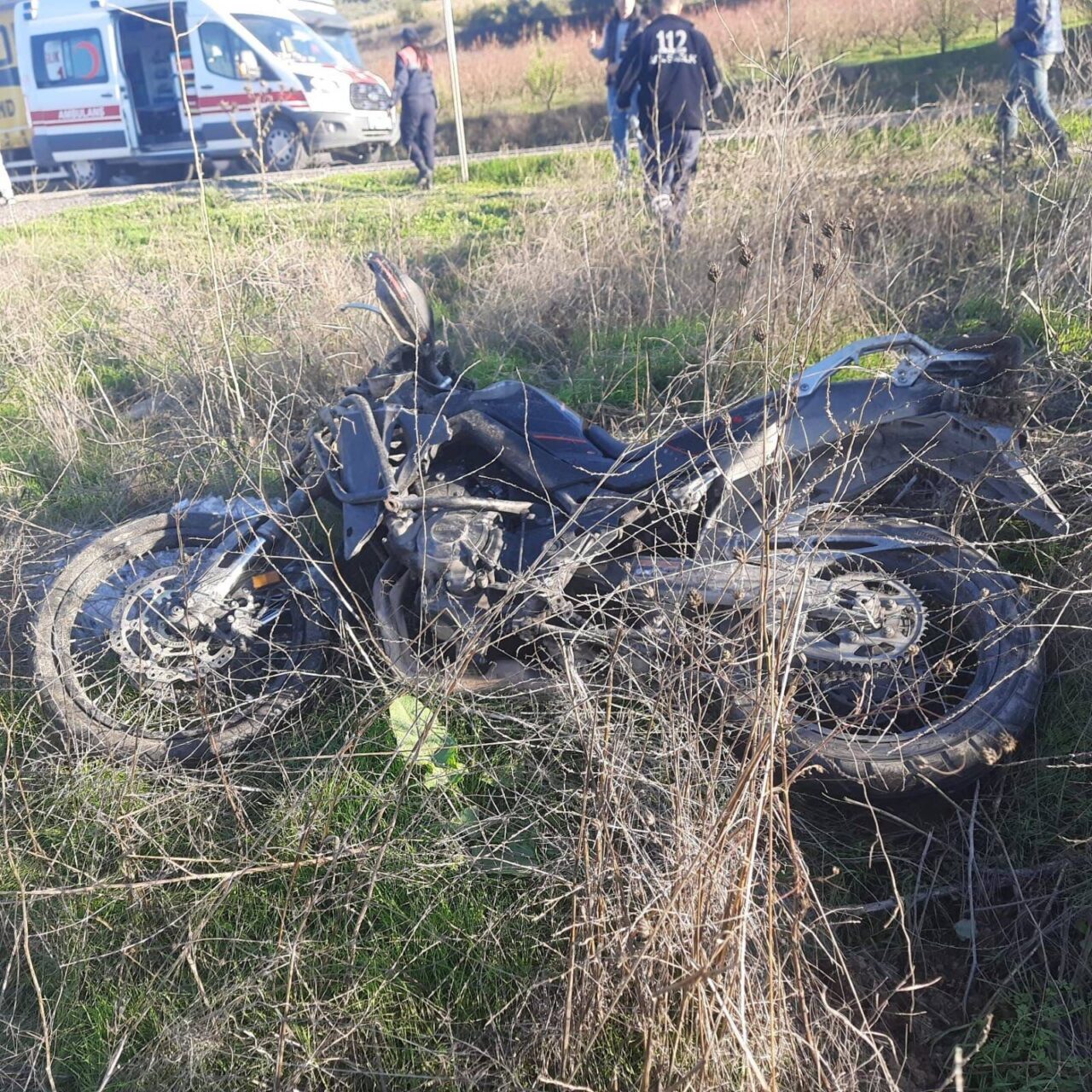  Bilecik'in Osmaneli ilçesinde motosikletin devrilmesi sonucu sürücü hayatını kaybetti.