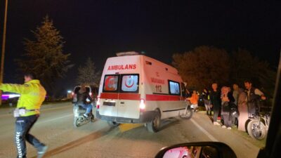 Bursa'nın İnegöl ilçesinde otomobilin çarpması sonucu ağır yaralanan bisikletli hastaneye