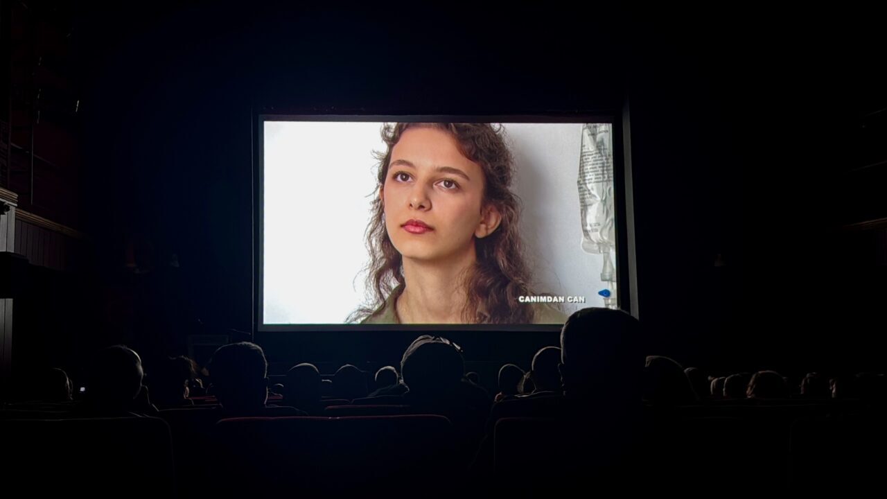 Bursa'da bir sosyal sorumluluk projesi kapsamında, madde bağımlılığına, maganda kurşunuyla