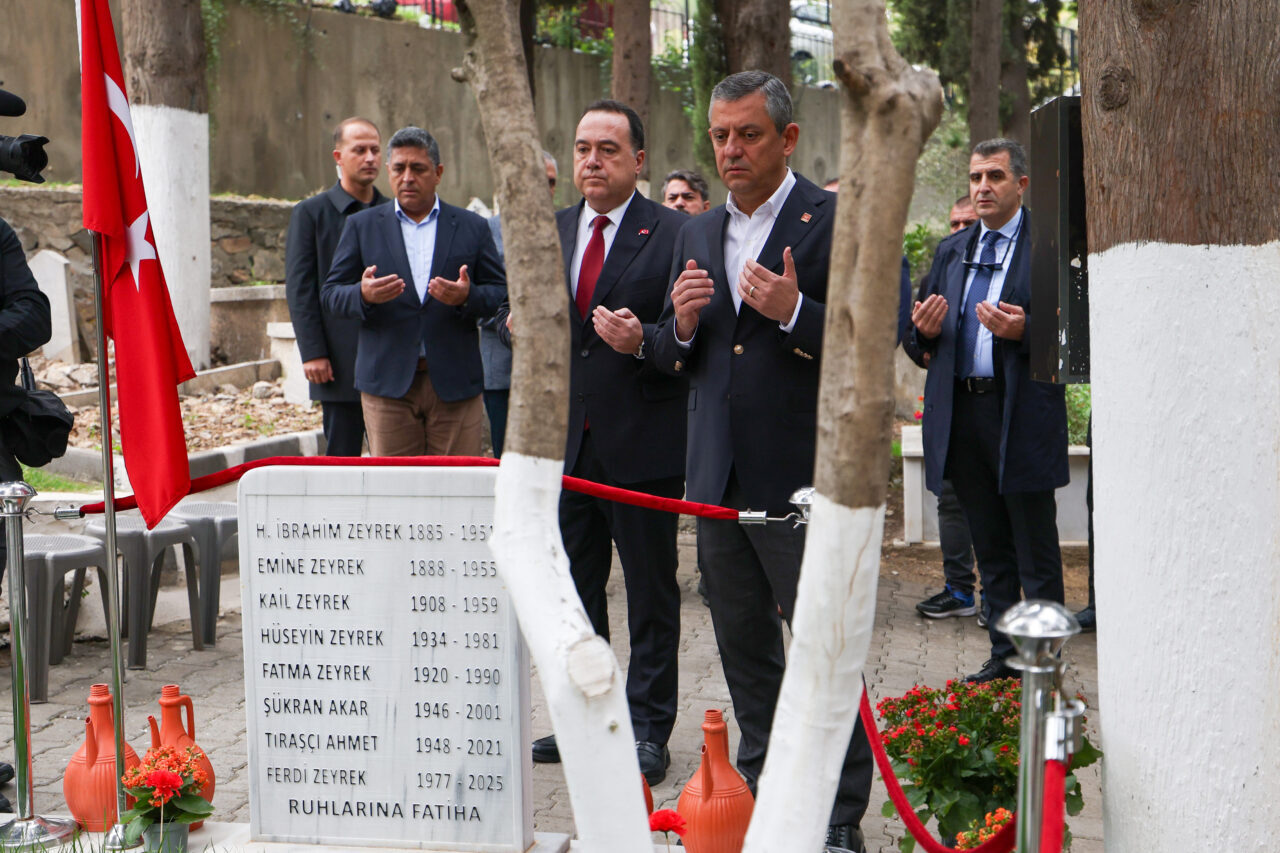 CHP Genel Başkanı Özgür Özel, haziran ayında vefat eden Manisa