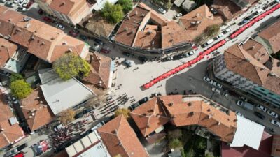  Çorum'un Osmancık ilçesinde Cumhuriyet'in 102. yıl dönümü dolayısıyla Bayrak Yürüyüşü