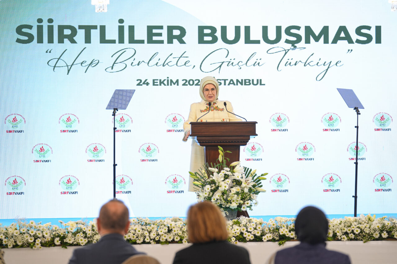 Cumhurbaşkanı Recep Tayyip Erdoğan'ın eşi Emine Erdoğan, "Siirt, Sayın Cumhurbaşkanı'mızın