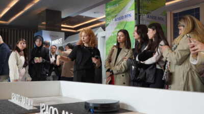 Ecovacs Robotics, yeni nesil akıllı robot süpürge serisi Deebot X11'i