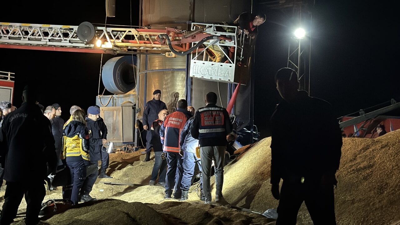 Edirne'nin Meriç ilçesinde bir kişi çeltik kurutma makinesinin içinde ölü