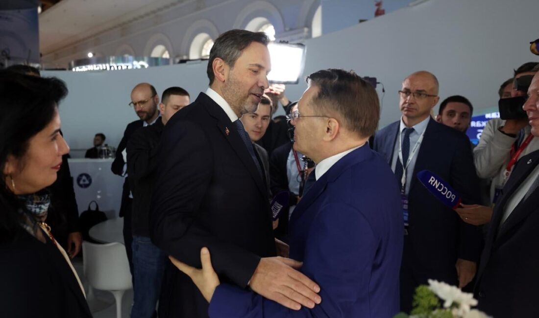  Enerji ve Tabii Kaynaklar Bakanı Alparslan Bayraktar'a, Rusya'da "Nükleer Alandaki