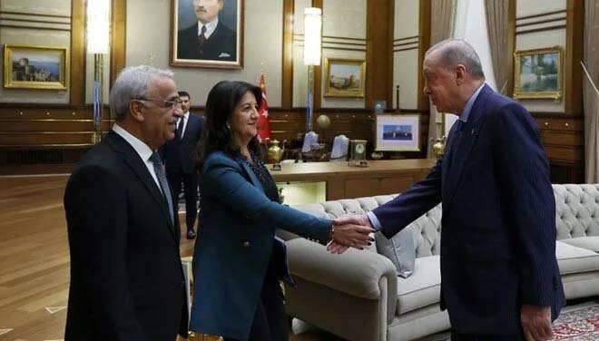 Cumhurbaşkanı Recep Tayyip Erdoğan, DEM Parti heyetinde yer alan TBMM