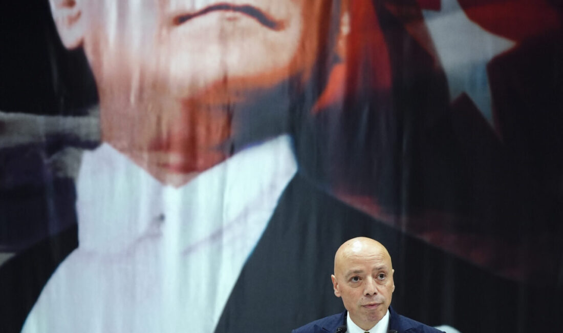 Fenerbahçe Kulübü Başkan Vekili Murat Salar, denetim kurulu raporunun olağanüstü