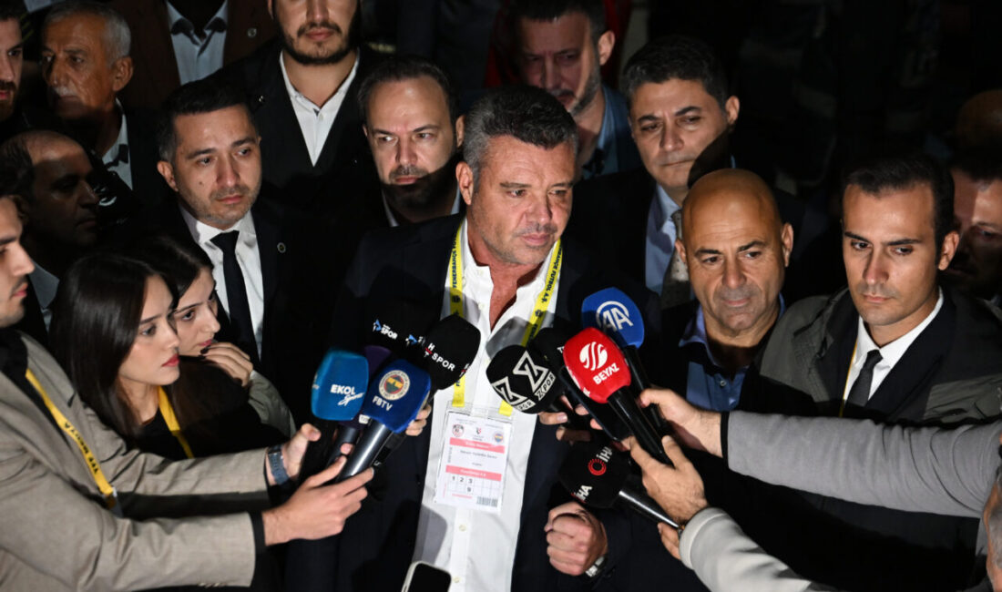 Fenerbahçe Kulübü Başkanı Saadettin Saran, Türkiye Futbol Federasyonu Başkanı İbrahim