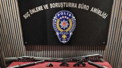  Gaziantep'te düzenlenen uyuşturucu operasyonunda biri aranan hükümlü 4 kişi gözaltına