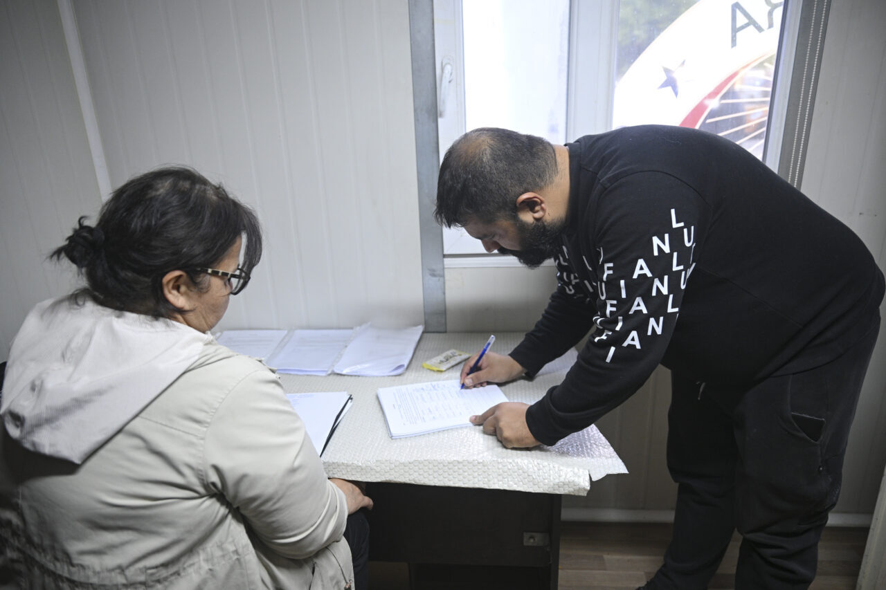 Gençlerbirliği'nde genel kurul üyeleri, kulübü "seçimli olağanüstü genel kurul"a götürmek