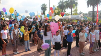 Hatay'ın İskenderun ilçesinde yakalandığı beyin kanserini tedavi sonucu atlatan 3