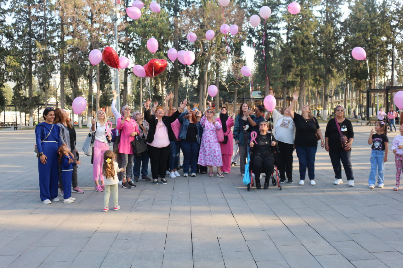 Hatay'da yakalandığı meme kanserini 5 yıllık mücadelesinin ardından yenen 48