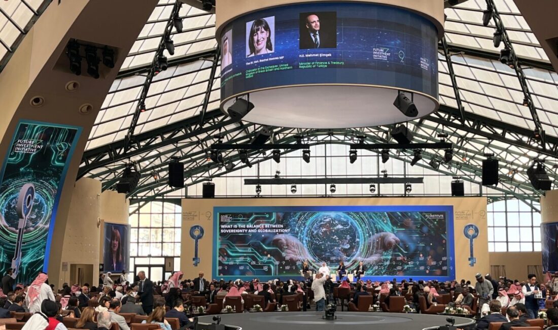 Hazine ve Maliye Bakanı Mehmet Şimşek, Suudi Arabistan'ın başkenti Riyad’da