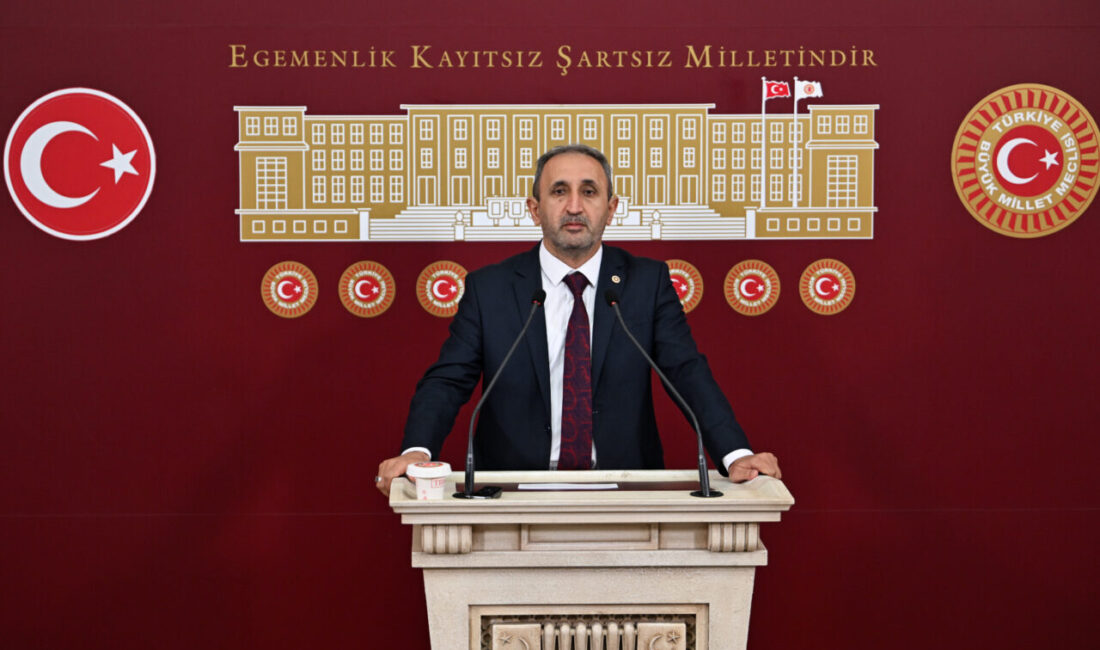 Antalya'nın Manavgat ilçesinde, mesai arkadaşı tarafından bıçaklanan belediye temizlik işçisi