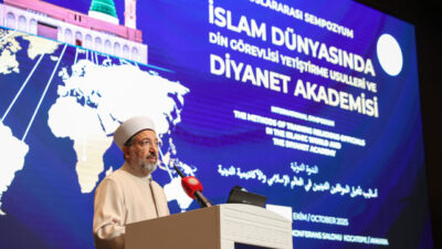 Diyanet İşleri Başkanı Prof. Dr. Safi Arpaguş, "Din görevlilerinin, güçlü