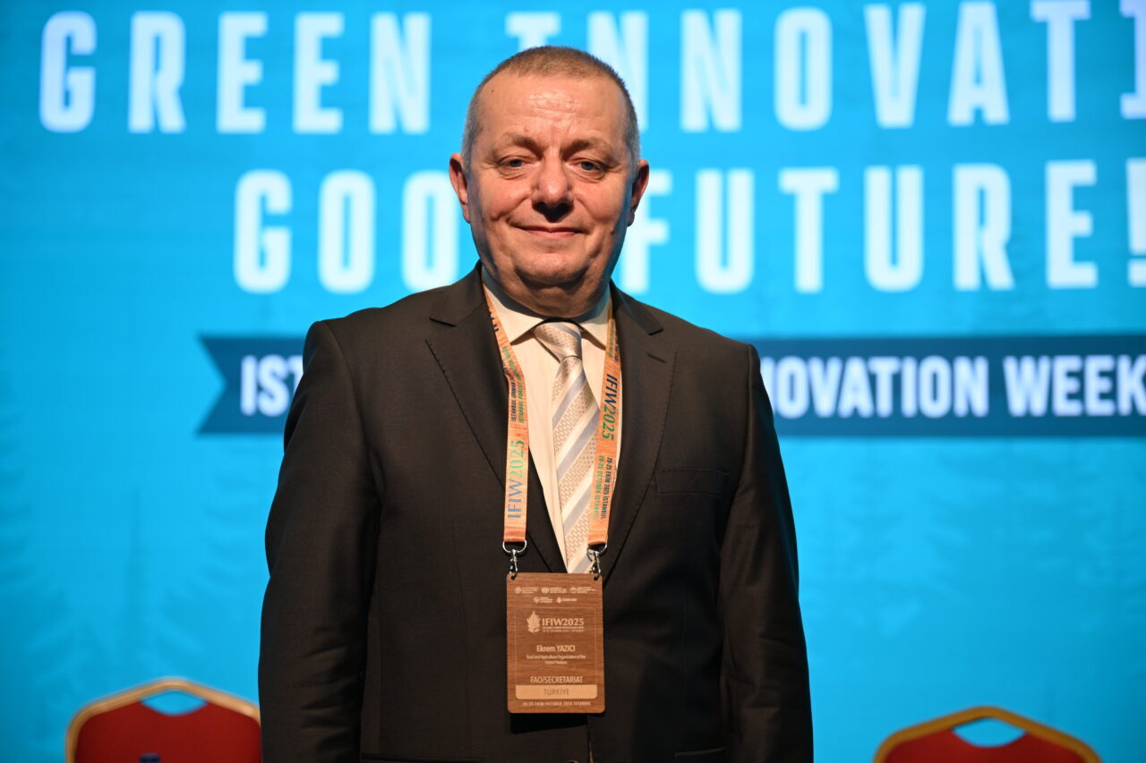İstanbul Büyükşehir Belediyesine (İBB) yönelik yolsuzluk soruşturması kapsamında tutuklanarak görevden