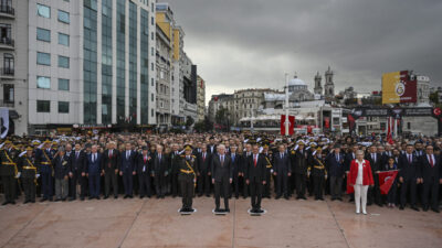  İstanbul Valiliğince, Türkiye Cumhuriyeti'nin 102'nci kuruluş yıl dönümü ve 29