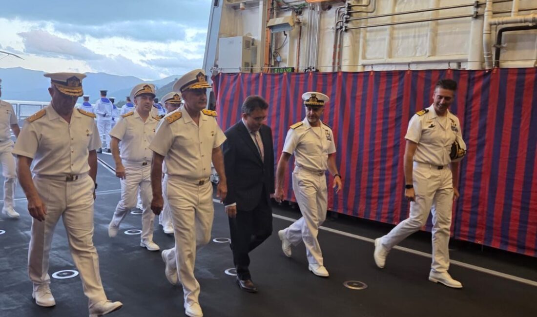 İtalya Deniz Kuvvetlerine ait "ITS Virginio Fasan" fırkateyni, Aksaz Deniz