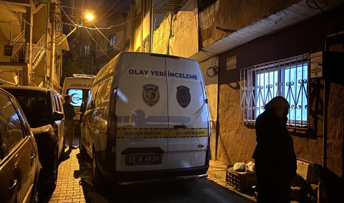 İzmir'in Bornova ilçesinde eşini tabancayla öldüren ve polisi arayarak ihbarda