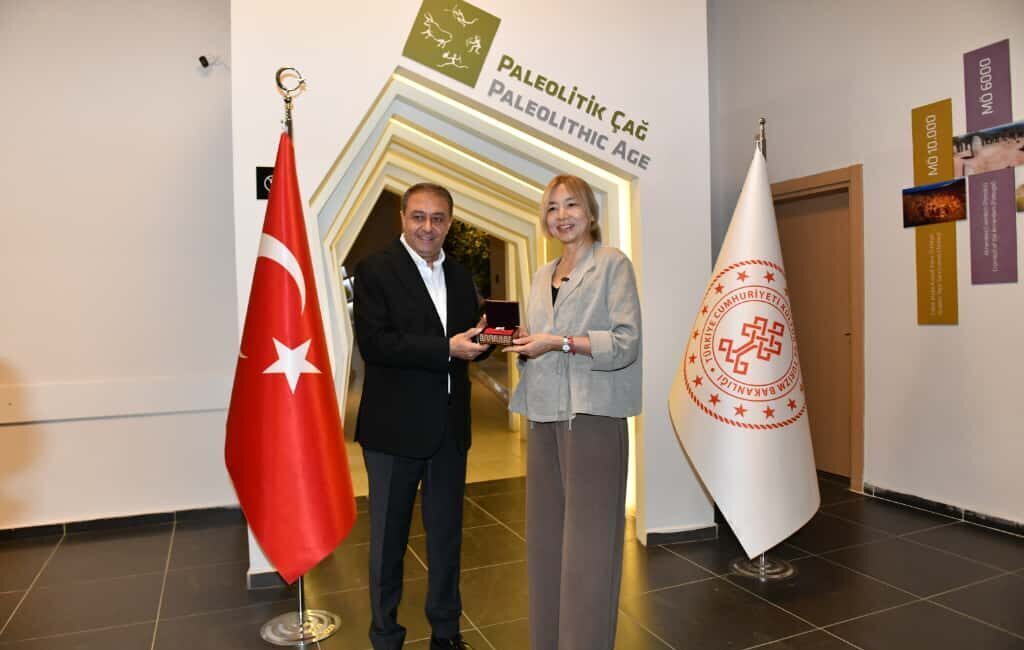 Kültür ve Turizm Bakanlığı davetlisi olarak Türk Hava Yolları sponsorluğunda