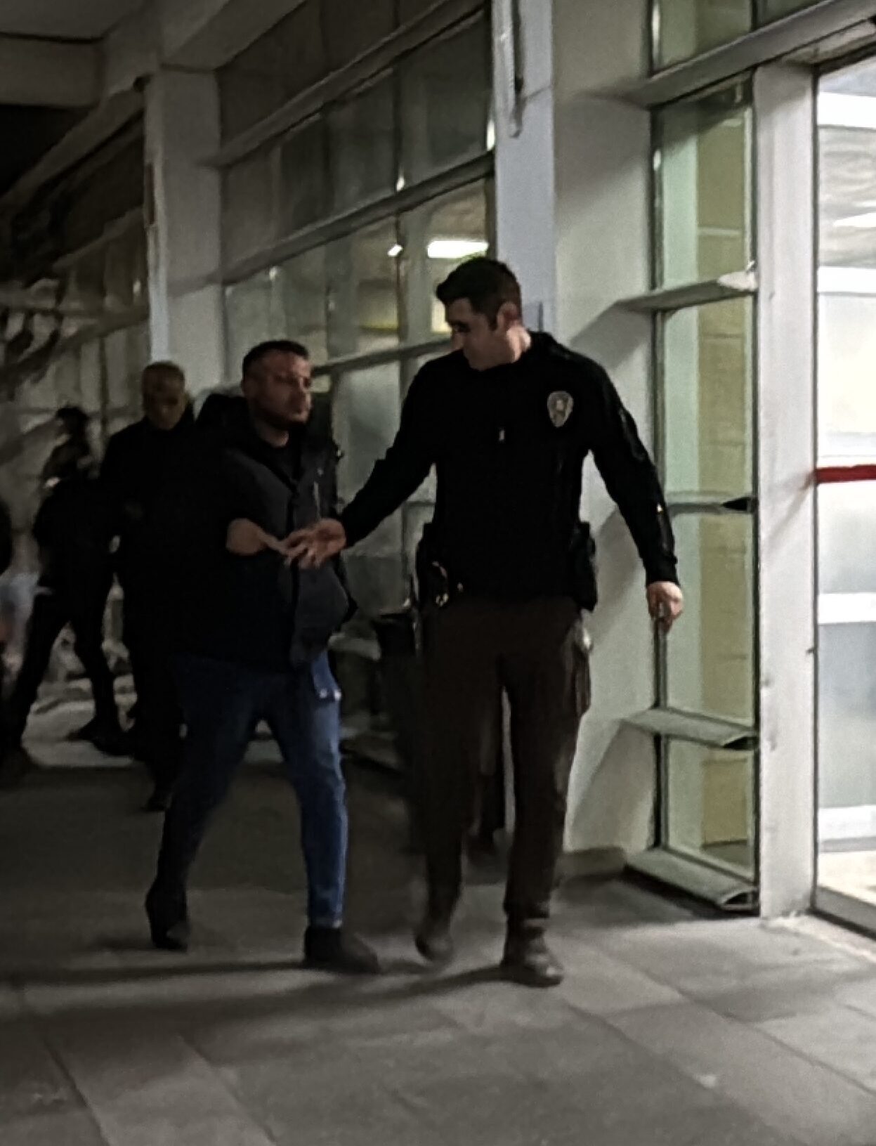  Kırıkkale'de alkollü eğlence sırasında havaya ateş ettikleri ve polise mukavemette