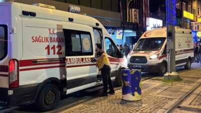 Kocaeli'nin İzmit ilçesinde iki grup arasında çıkan silahlı kavgada 2