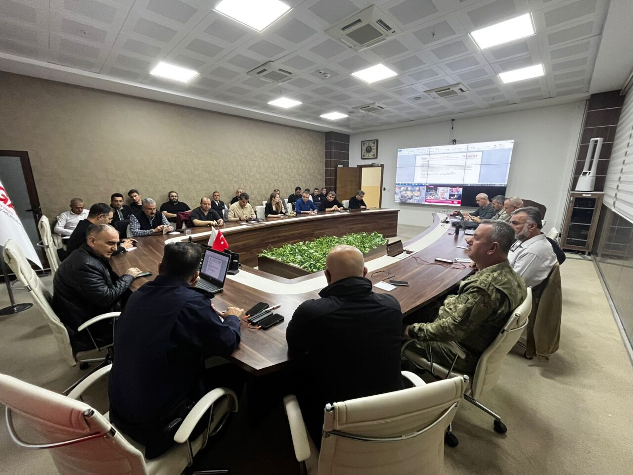 Manisa Valiliği, Balıkesir'in Sındırgı ilçesinde meydana gelen ve Manisa'da da