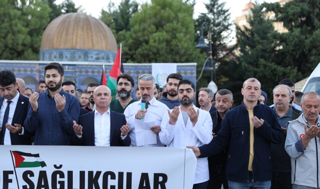 Mardin'de sağlık çalışanları tarafından Gazze'ye destek programı düzenlendi.