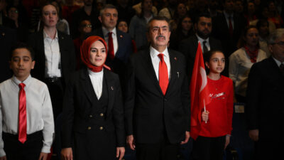 Milli Eğitim Bakanlığınca (MEB), "Köklü Geçmişten Güçlü Cumhuriyete" konulu yarışmanın