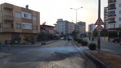 Mersin'in Tarsus ilçesinde sızıntı oluşan doğal gaz hattının alev alması