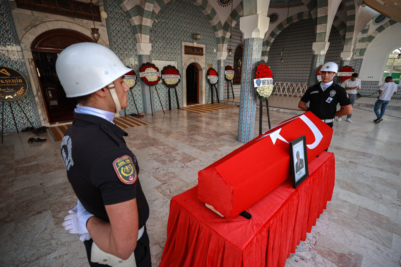 Rize'de 2018'de makamında uğradığı silahlı saldırı sonucu şehit olan Emniyet