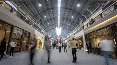  Türkiye'nin önemli mobilya üretim merkezlerinden Bursa'nın İnegöl ilçesinde 53'üncüsü düzenlenen