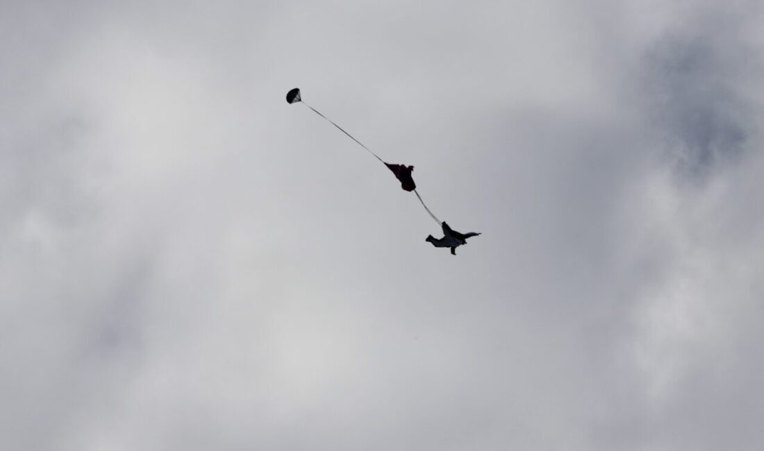 Muğla'nın Fethiye ilçesinde düzenlenen "25. Uluslararası Ölüdeniz Hava Oyunları Festivali"