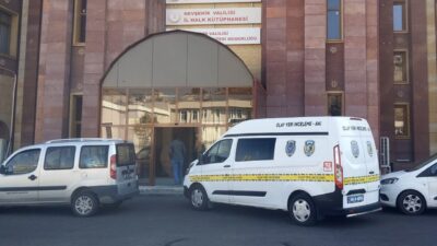 Nevşehir'de, Restorasyon ve Konservasyon Bölge Laboratuvarı'nda güvenlik görevlisi olarak çalışan