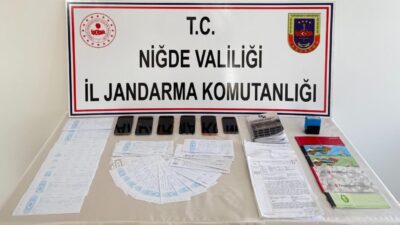 Niğde'nin Bor ilçesinde düzenlenen tefecilik operasyonunda 4 şüpheli gözaltına alındı.
