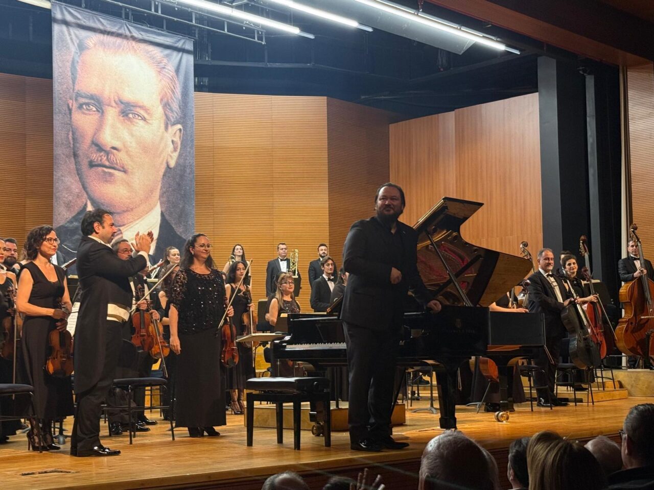 Bursa Bölge Devlet Senfoni Orkestrası (BBDSO), 29 Ekim Cumhuriyet Bayramı