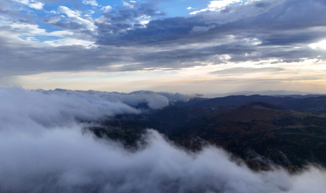 Samsun'un Alaçam ilçesinde 1650 rakımlı Dürtmen Dağı'nda meydana gelen "sis